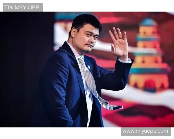 姚明脸部特写原图展现运动员独特魅力与风采的真实瞬间 姚明脸部特写原图展现运动员独特魅力与风采的真实瞬间