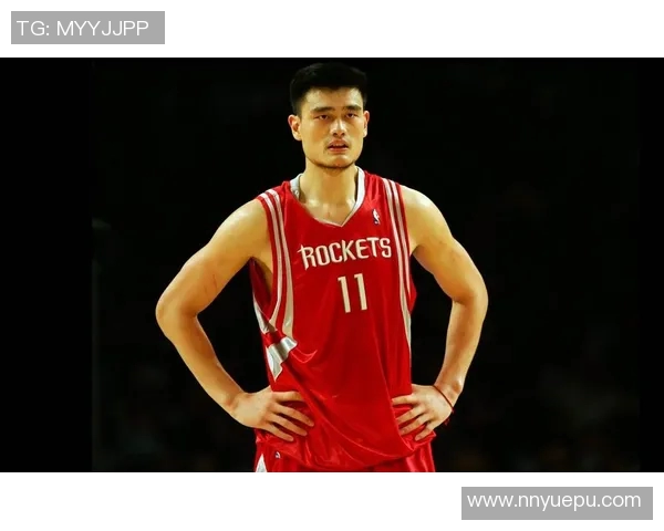 姚明精彩瞬间集锦与个人成长历程的视觉呈现PPT分享