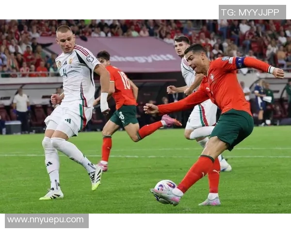 匈牙利足球传奇人物揭秘：最具影响力的足球明星与他们的辉煌历史