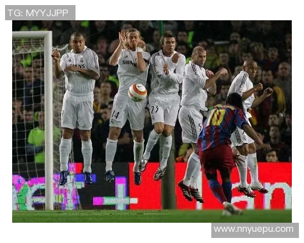 梅西领衔足球明星阵容展现无与伦比的球技与魅力