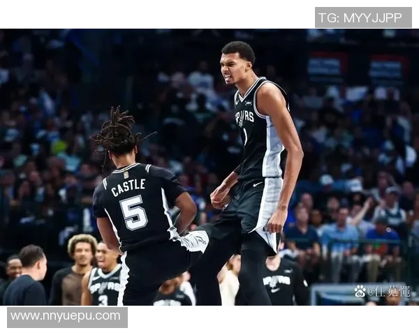 11日马刺与雷霆精彩对决全场录像回放及赛后分析