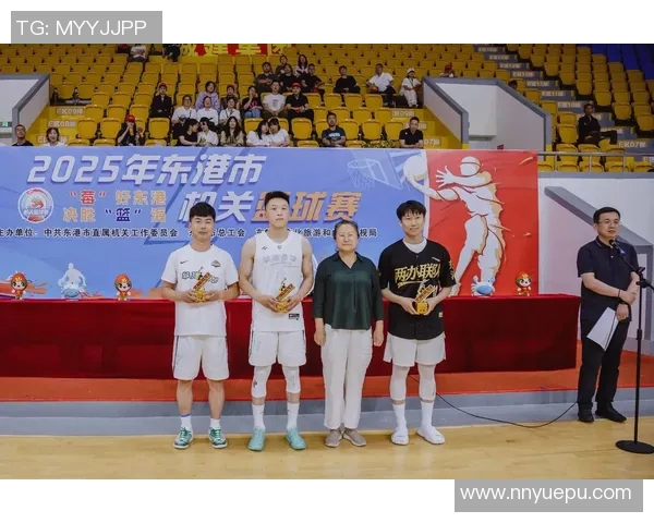 云浮市篮球明星的成长之路与辉煌成就探秘 云浮市篮球明星的成长之路与辉煌成就探秘